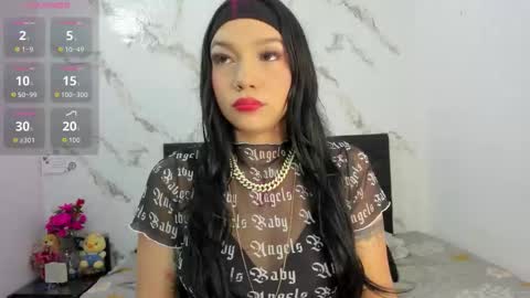 Snapshot of sari_dali chatting on October 8, 5:35 am Sarita online show from October 8, 5:35 am