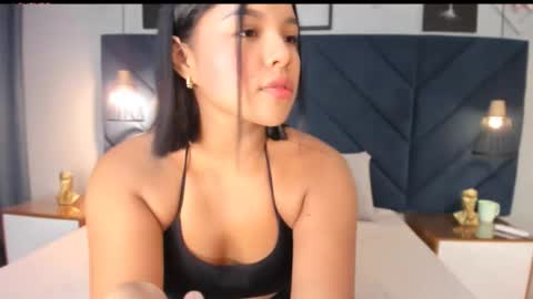 Snapshot of sarita_hills chatting on October 5, 4:21 am Sara online show from October 5, 4:21 am