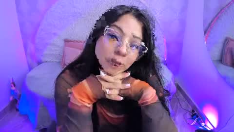 Sara online show from April 7, 4:47 am