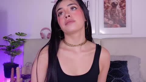 Sara online show from February 24, 9:40 pm