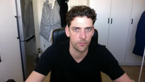 Sascha online show from January 10, 11:11 am