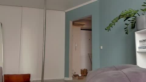 Sasha online show from March 4, 8:57 am