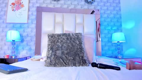 Camila  online show from October 31, 2:17 pm