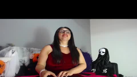 Snapshot of sasha_start chatting on October 5, 8:49 pm sasha start online show from October 5, 8:49 pm