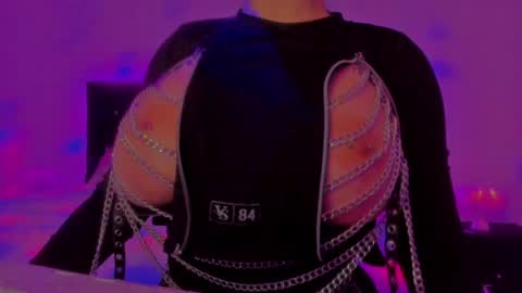   Sasha   online show from February 4, 2:28 am