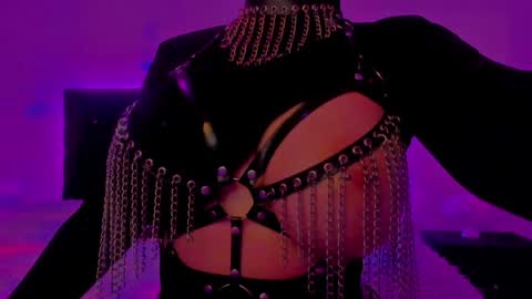   Sasha   online show from February 6, 5:46 am