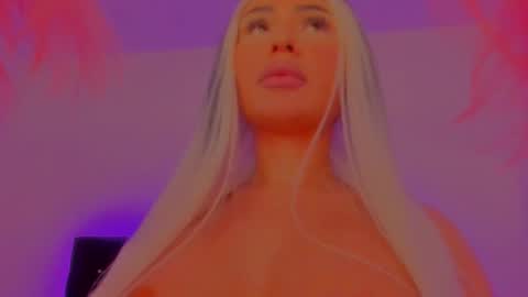   Sasha   online show from October 17, 3:21 am