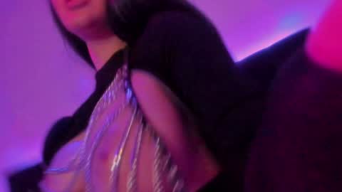   Sasha   online show from December 7, 4:15 am