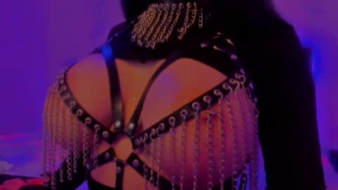   Sasha   online show from February 2, 2:38 am