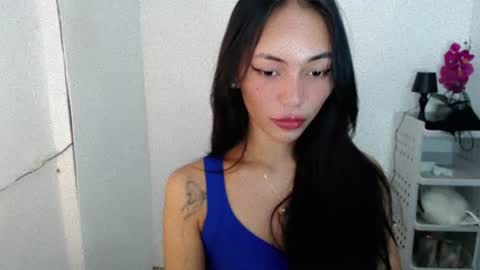 Sashi online show from May 17, 9:57 pm