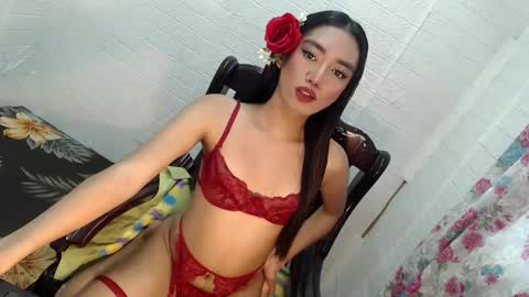 KEYLLA online show from February 13, 12:36 am