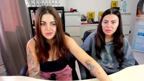 sassytiff online show from October 20, 1:16 pm