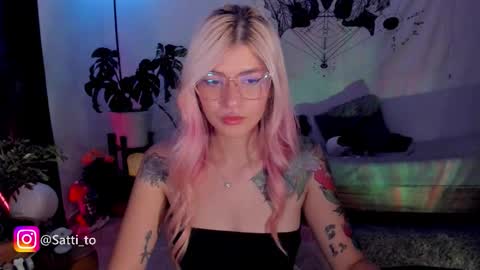 Snapshot of satomimori chatting on September 30, 2:55 am im Jessi Independet Model online show from September 30, 2:55 am