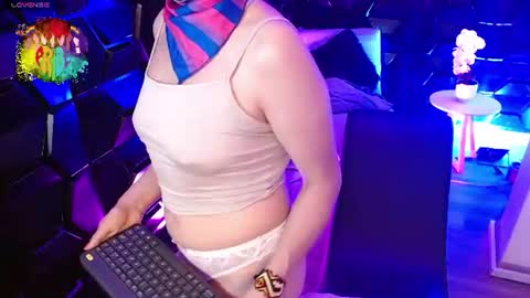 lilith online show from June 29, 10:15 am