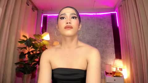 cumgirl online show from November 19, 7:12 pm