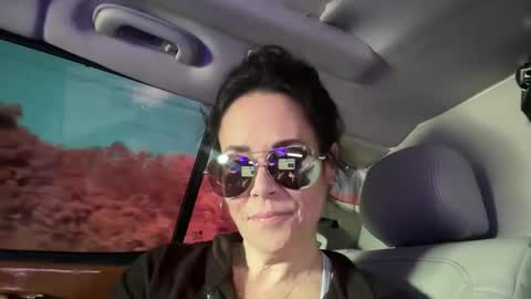 Good Girls Say Please...and Thank You online show from February 20, 4:42 pm