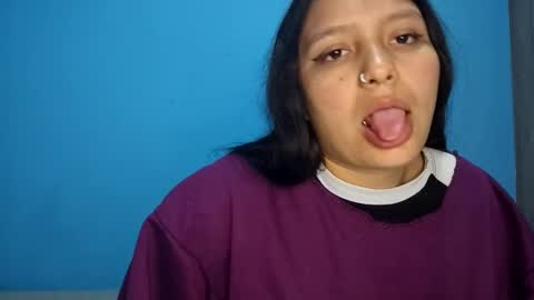 Snapshot of sayuce_black chatting on January 13, 11:27 pm sayuce black online show from January 13, 11:27 pm