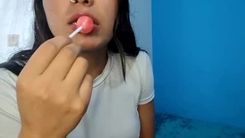 Snapshot of sayuce_black chatting on February 13, 7:31 pm sayuce black online show from February 13, 7:31 pm