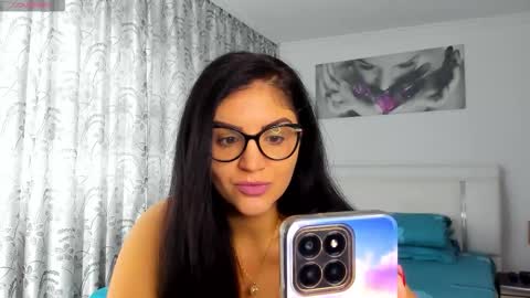 Mikyyy online show from October 6, 10:00 am