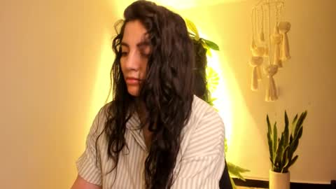 Snapshot of scalertt__steel_ chatting on March 11, 1:23 pm Venus online show from March 11, 1:23 pm