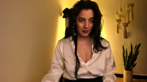 Snapshot of scalertt__steel_ chatting on February 11, 4:24 pm Venus online show from February 11, 4:24 pm
