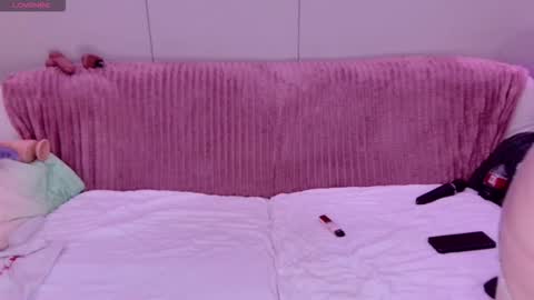 Scarlet Carnal -  online show from November 2, 12:54 am