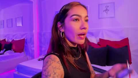 Scarlet online show from March 30, 6:30 pm