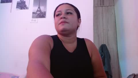 scarleth_69_ online show from June 25, 2:22 pm