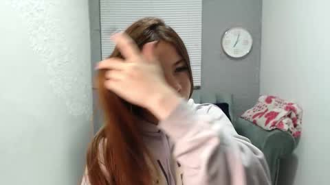 scarlethsexy69 online show from November 24, 4:38 pm