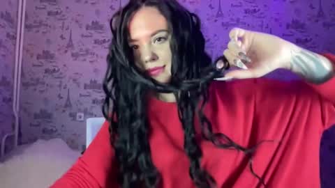 Snapshot of scarletpetal chatting on September 25, 2:02 pm scarletpetal online show from September 25, 2:02 pm
