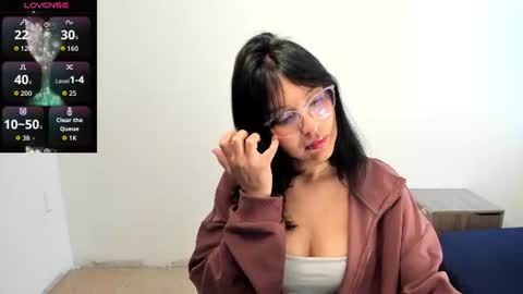 Scarlett Blunt online show from August 6, 2:04 pm