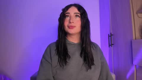 SCARLETT COLLINS online show from March 24, 5:24 am