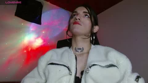 scarlet online show from April 26, 2:09 am