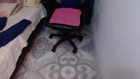 Scarlett  online show from June 5, 1:23 am