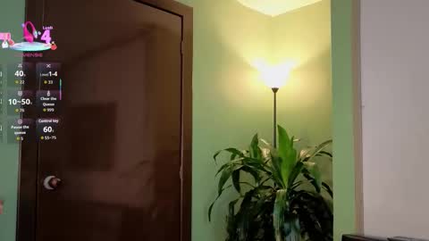 Scarlett online show from March 13, 2:53 pm