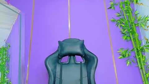 Snapshot of scarlettjones_x chatting on October 21, 1:16 pm Scarlet online show from October 21, 1:16 pm
