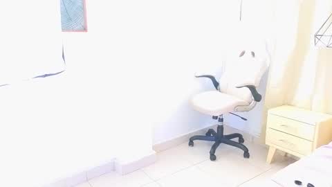 scarlettjonson_ online show from February 18, 2:39 pm