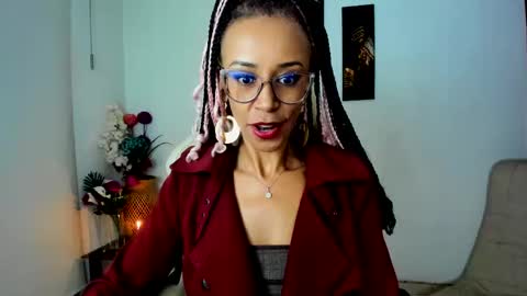 Snapshot of scarlettmalbec chatting on February 26, 12:09 am Scarlett online show from February 26, 12:09 am