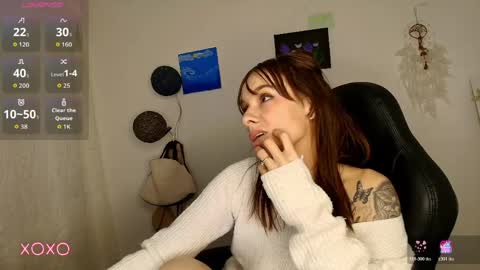 Scarlett online show from May 8, 1:33 am