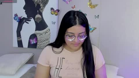 Snapshot of scarlettwhitmore chatting on October 2, 3:38 am Scarlett Whitmore online show from October 2, 3:38 am