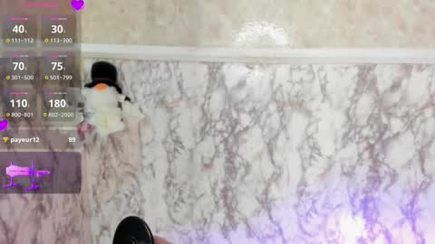 Scarlet online show from November 14, 2:36 am