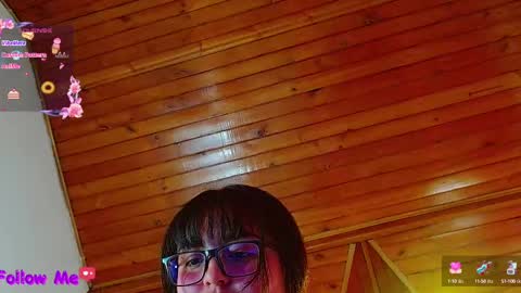 Snapshot of scarlleth_1 chatting on March 8, 5:54 pm scarllet online show from March 8, 5:54 pm