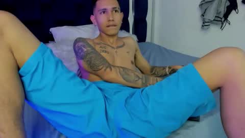 scook_gray online show from March 20, 8:08 am