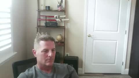 Snapshot of scotastic72 chatting on October 1, 4:28 pm Scotastic online show from October 1, 4:28 pm