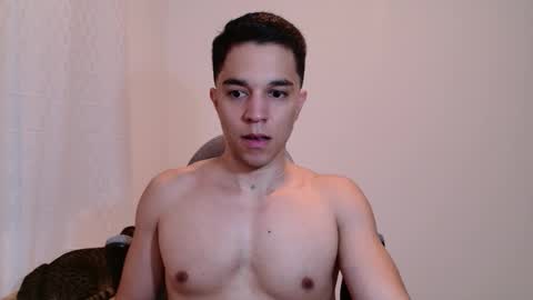 Twitter Scott brasher1 Instagram Camiloestuardo2 online show from March 4, 2:27 am