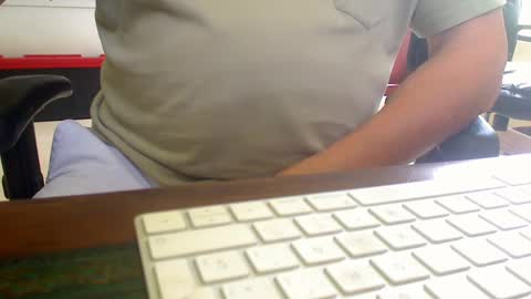 Snapshot of scottalone chatting on December 1, 4:32 pm Scott online show from December 1, 4:32 pm