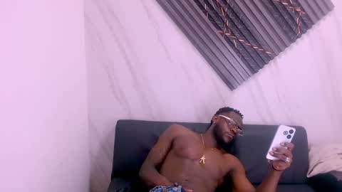 Damar online show from December 21, 8:04 pm