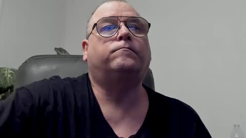 YourBannana1 online show from March 3, 4:36 pm