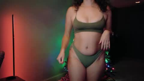 Scout has fun online show from December 3, 1:36 am