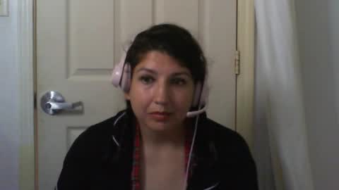 Snapshot of scumbagsmith chatting on September 10, 10:49 am Danni online show from September 10, 10:49 am